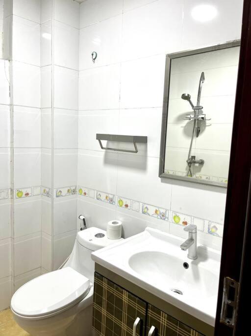 Comfort Haven Sea View Apartment Dar es Salaam Esterno foto