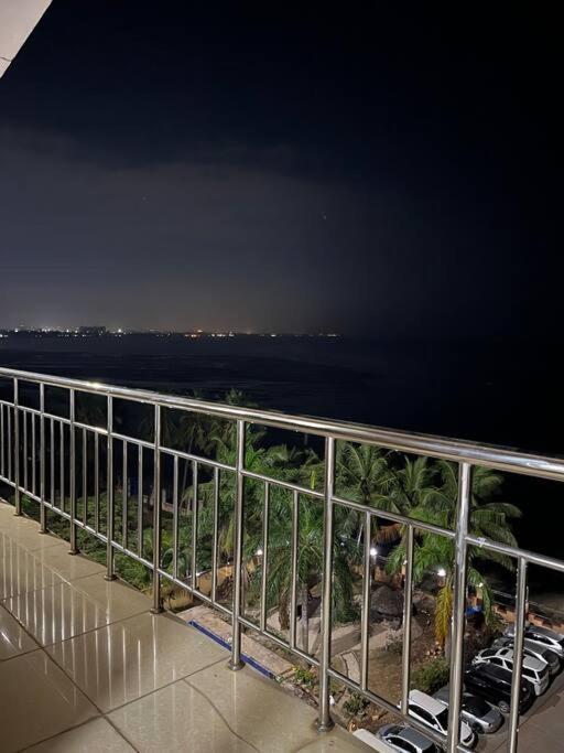 Comfort Haven Sea View Apartment Dar es Salaam Esterno foto