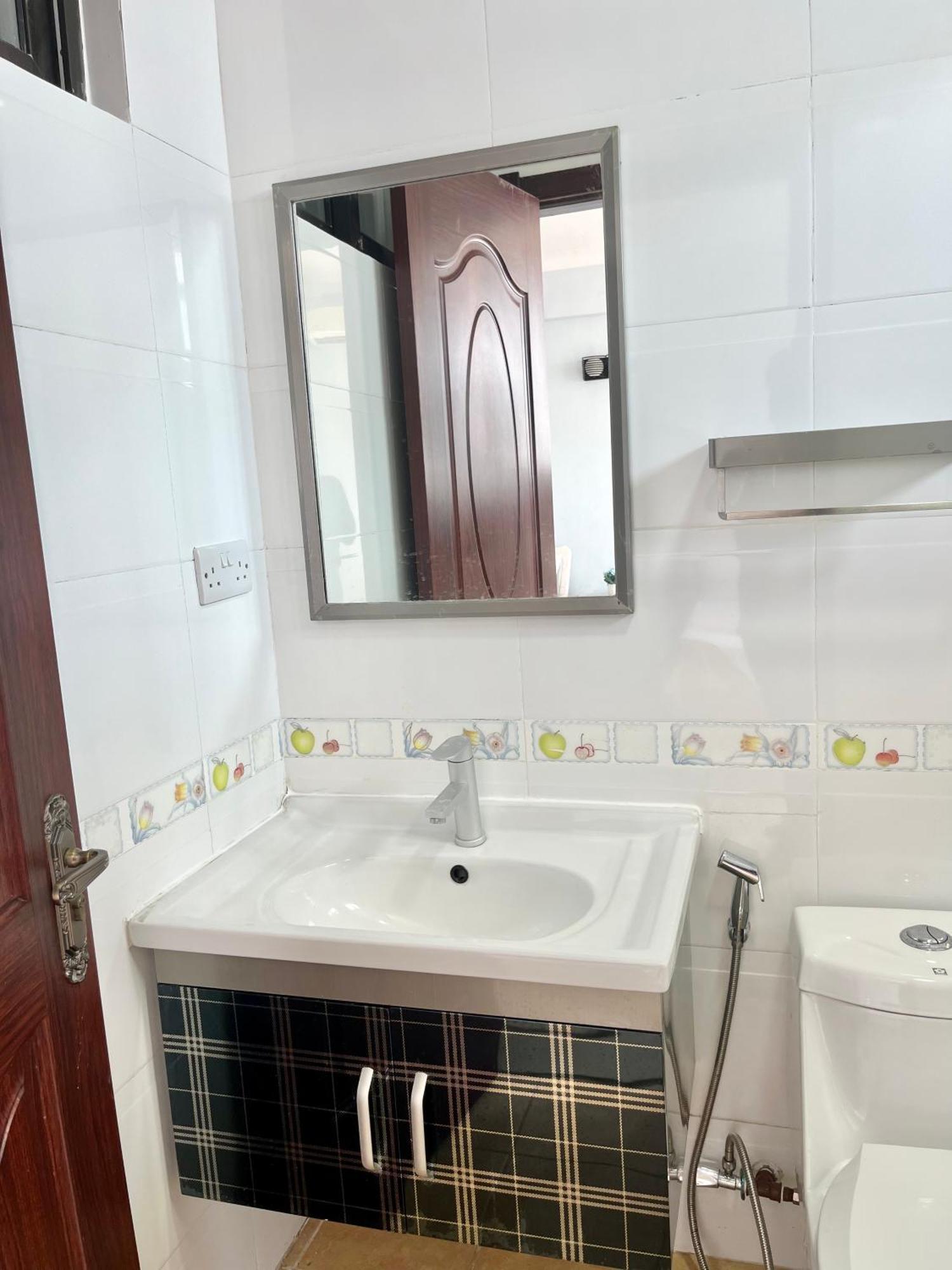 Comfort Haven Sea View Apartment Dar es Salaam Esterno foto