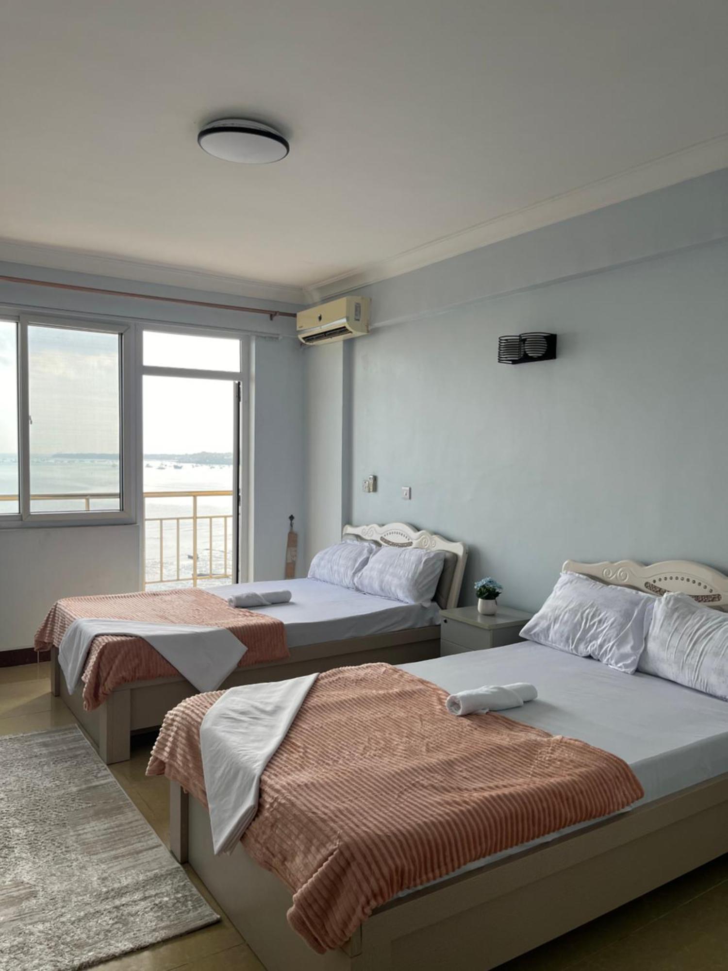 Comfort Haven Sea View Apartment Dar es Salaam Esterno foto