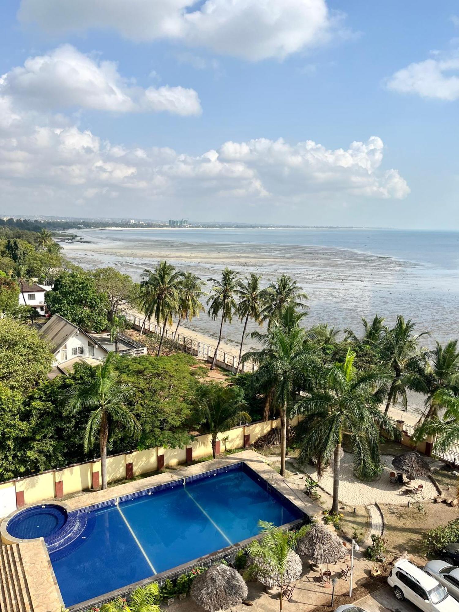 Comfort Haven Sea View Apartment Dar es Salaam Esterno foto